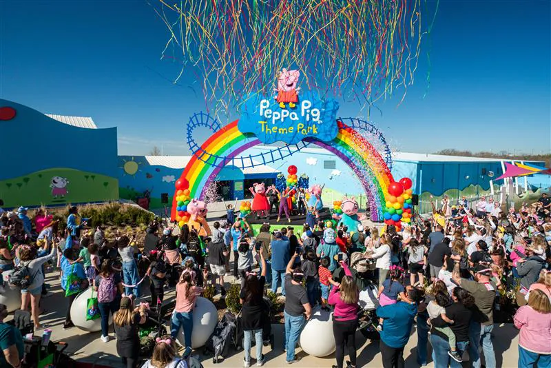 Celebration Kick-off under the Rainbow Arch