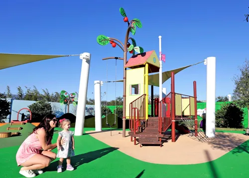 Peppa Pigs Treehouse